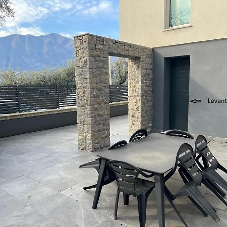 Italianway - Villa Paloma Marone Exterior photo